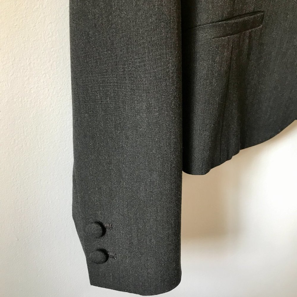 WHBM Grey Blazer Suit Jacket White Stitching, Size 8 - Picture 6 of 16